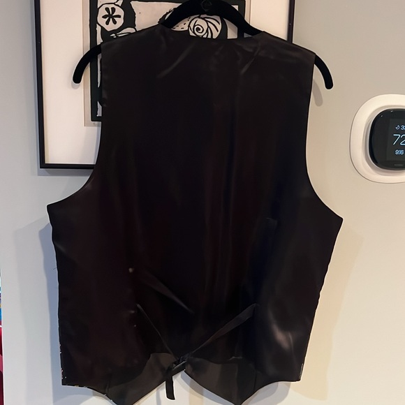 The Museum Company black silk Keith Haring vest size Medium - mint condition - Picture 7 of 8